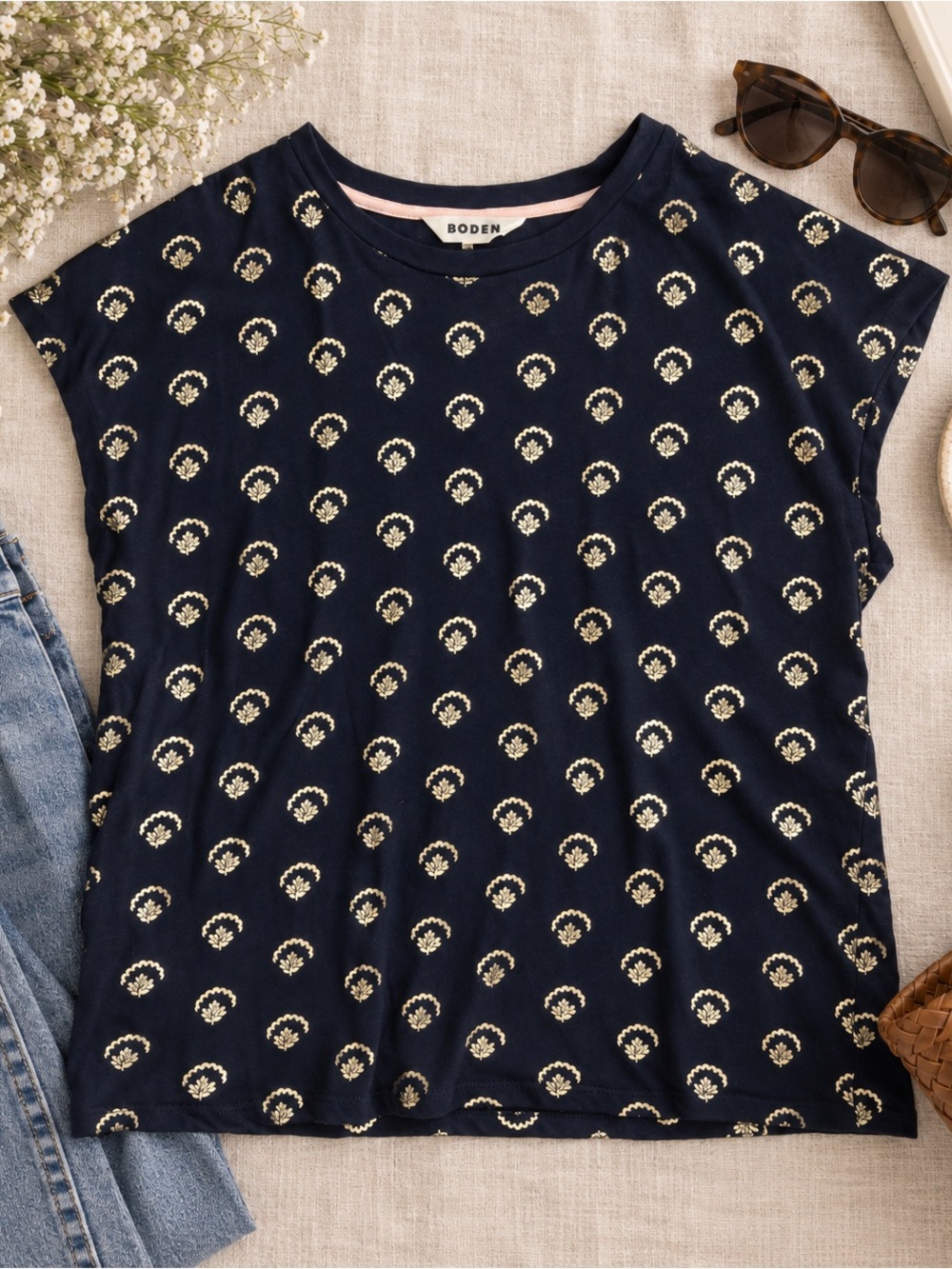 Boden Louisa Slub Tee Navy Gold Metallic Print Size S
